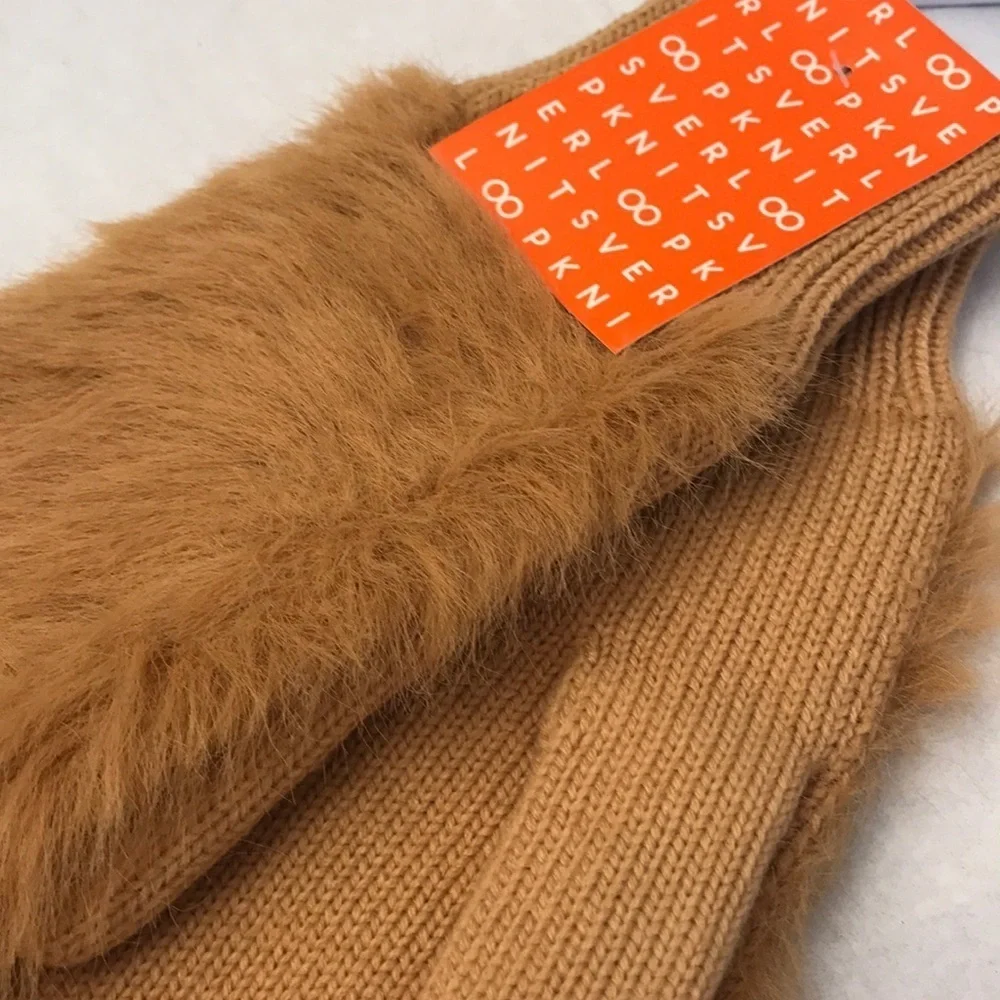 Free people warm wishes gloves NWT 🌟🌟
